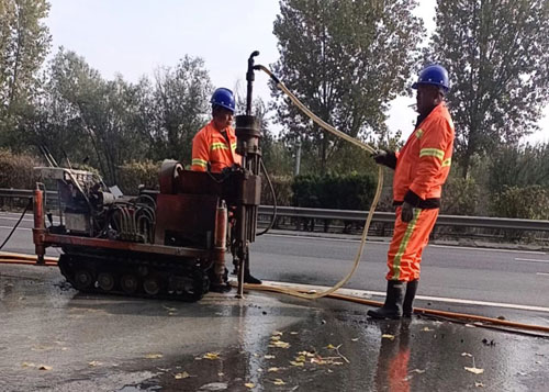 西双版纳高速公路下沉注浆加固